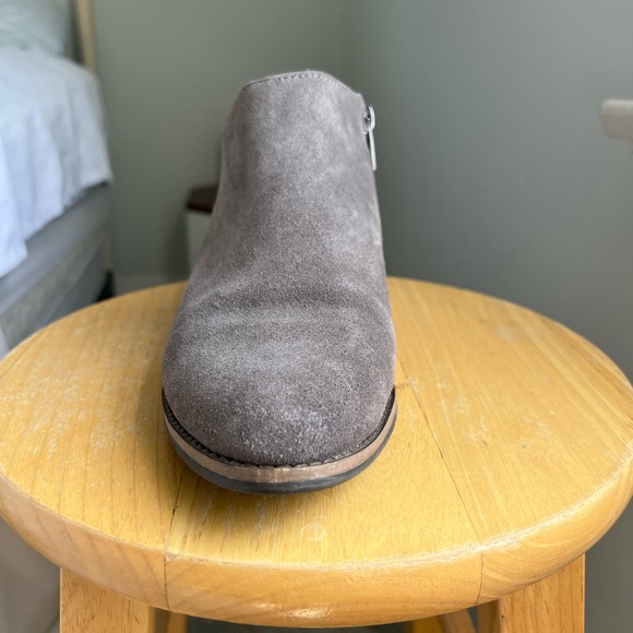 Lucky brand booties - gray - Picture 4 of 8